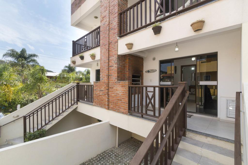 Apartment Residencial Abuelos Bombinhas